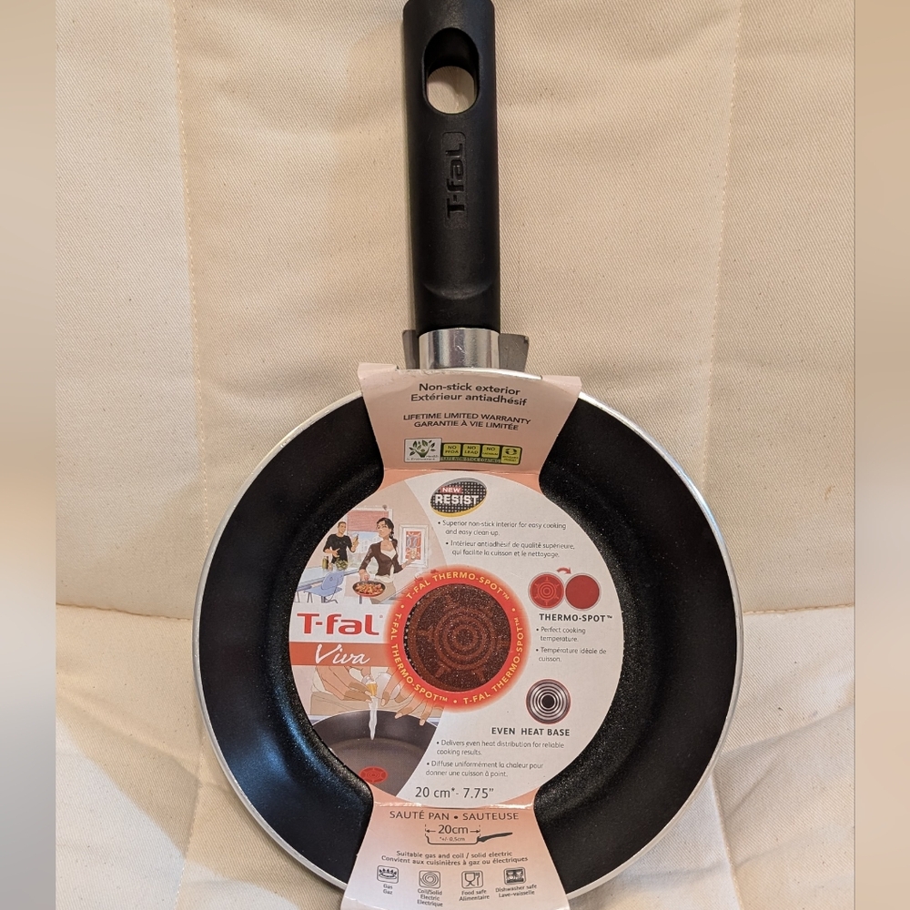 BNWT T-fal Viva Nonstick Fry Pan 20 cm